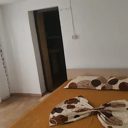 Vila Popa Cezar *